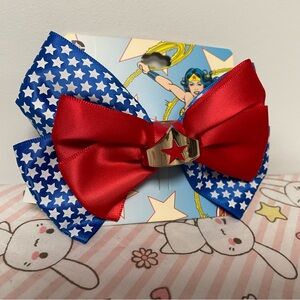 Wonder Woman DC Comics Hair Bow Pin Brooch Clip